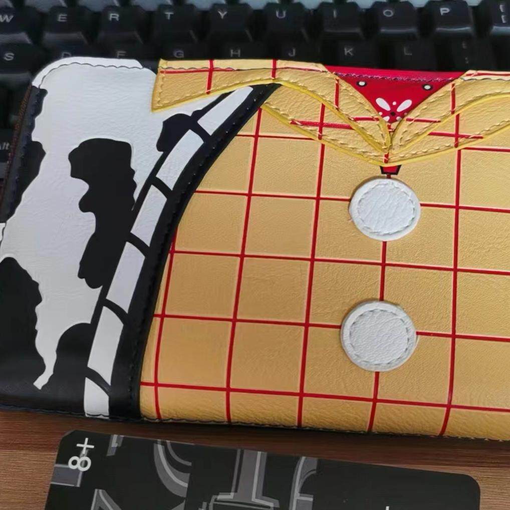 Loungefly Sheriff Style Lange  - Travel Accessories Shops recensie en prijs